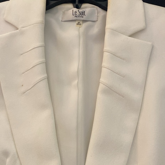 LE SUIT PETITE SINGLE BUTTON BLAZER - Picture 3 of 7